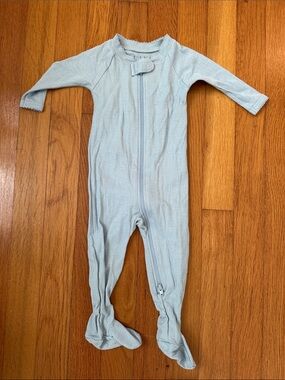 LAKE Light Blue Footed Baby One-Piece Zipper Pajama